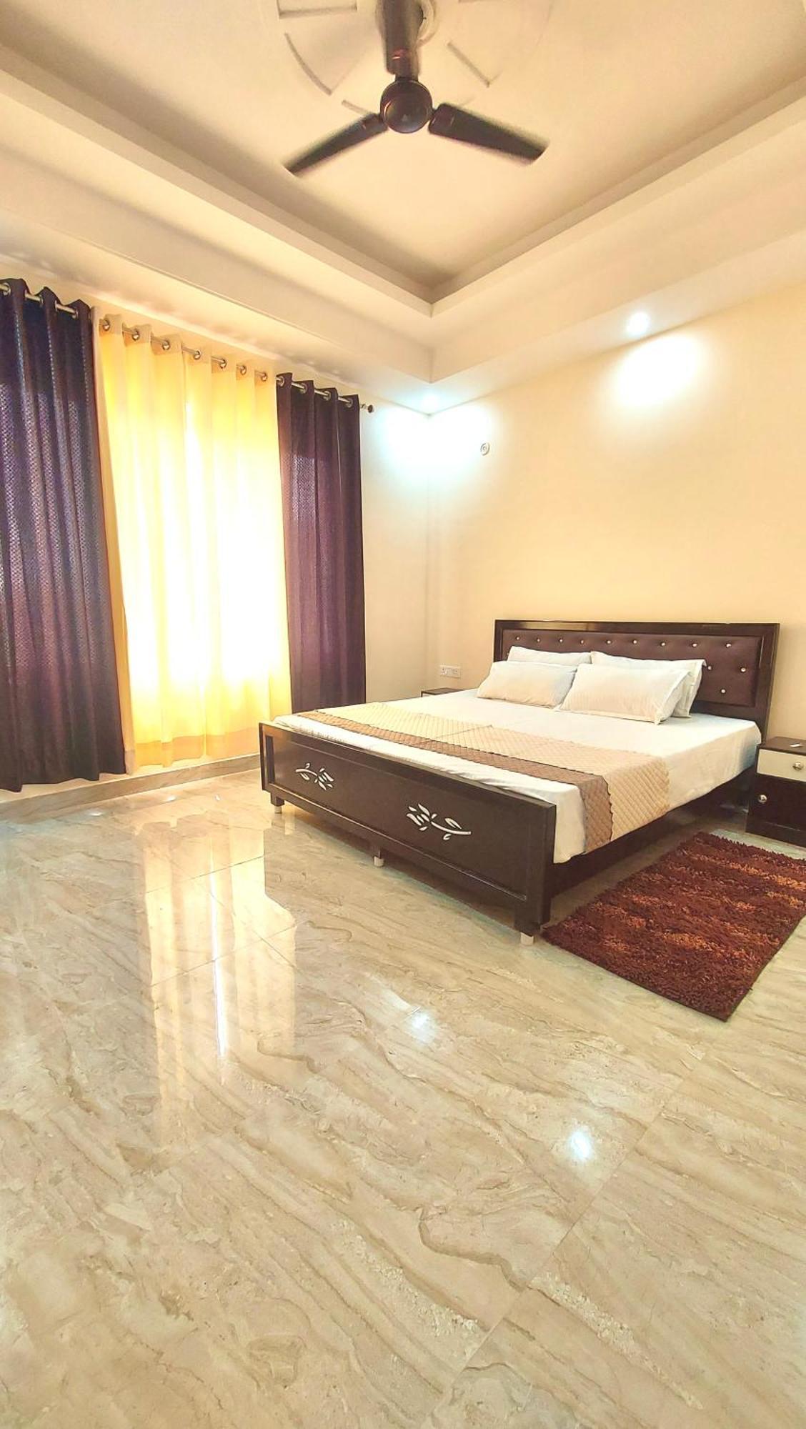 Ramalayam Inn Ayodhya エクステリア 写真
